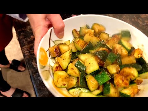 Sauteed Zucchini Recipe - How To Cook Zucchini On A Stove In A Frying Pan {Healthy Keto Easy Vegan}