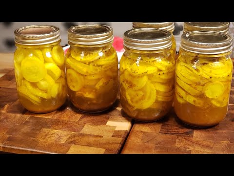 Old fashioned Squash Pickles