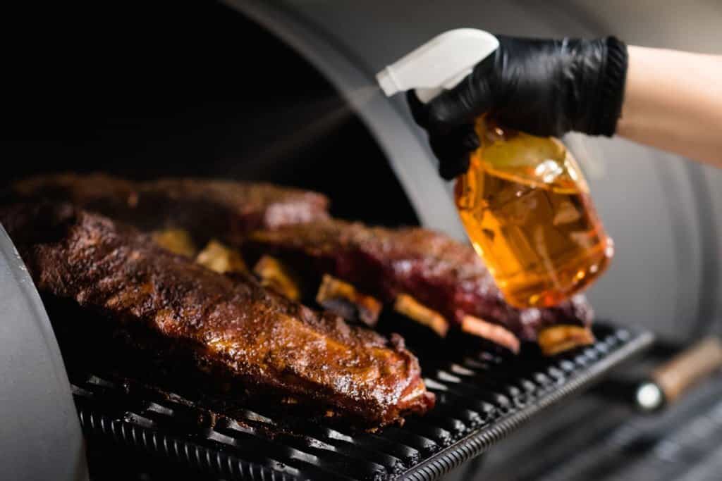 Spritzing Ribs With Apple Cider Vinegar (Spraying Ribs for Good Result