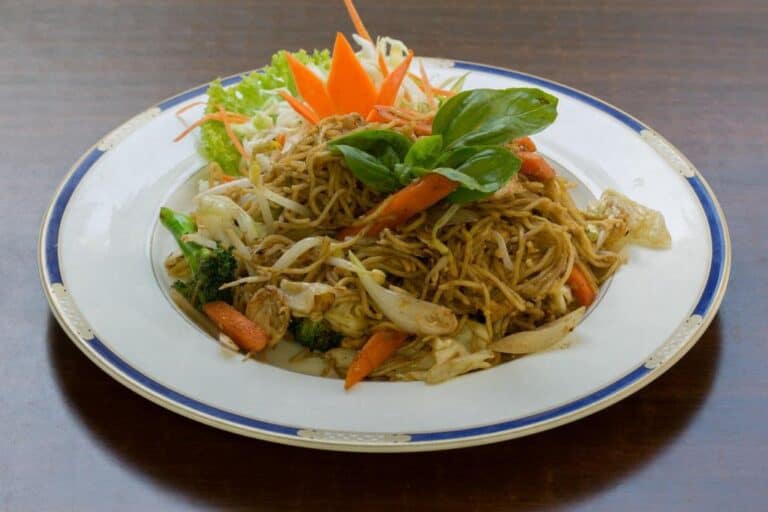 Why Are They Called Drunken Noodles? Pad Kee Mao in Thailand Name (With Recipe)