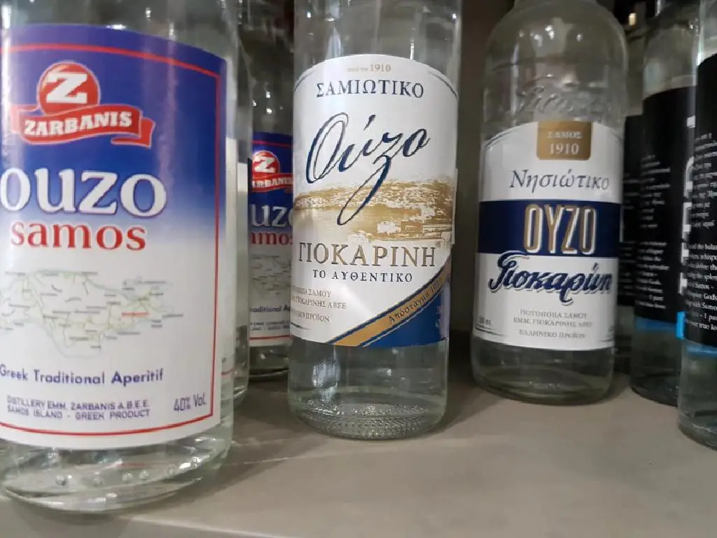 aperatif ouzo bottles