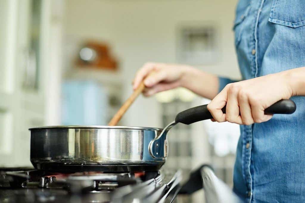 Is Stainless Steel Toxic When Heated Is It Safe For Cooking 
