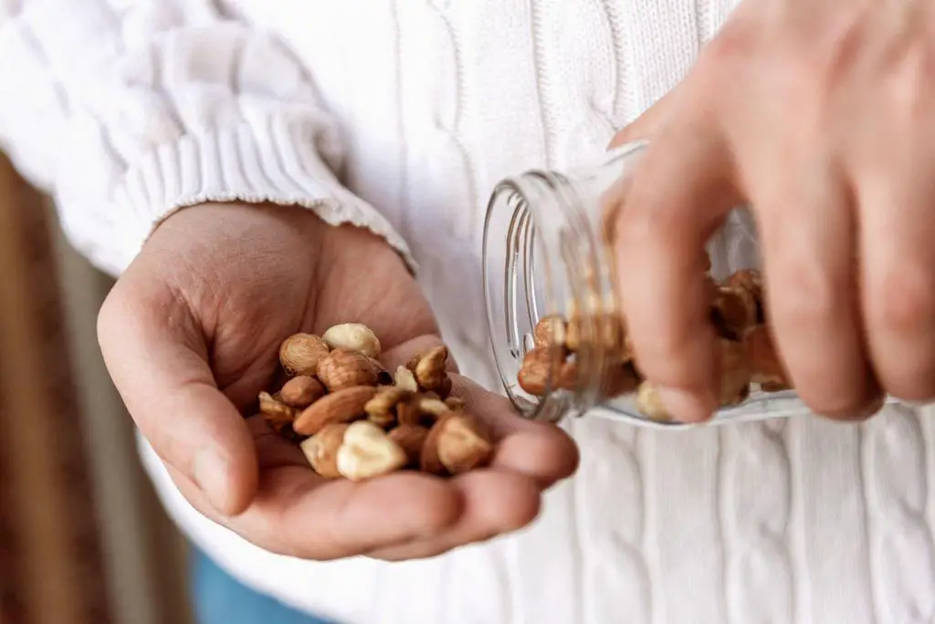 eating walnuts