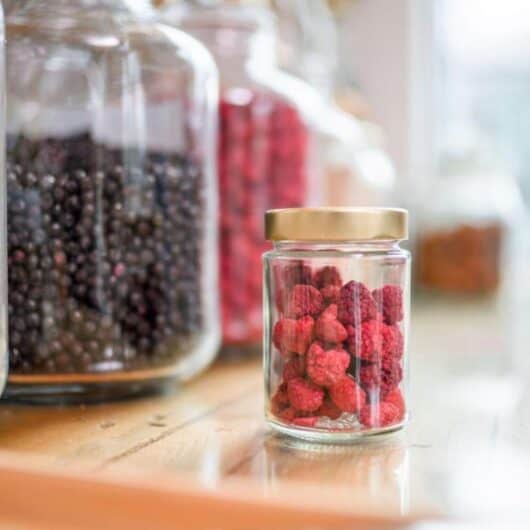 How to Store Raspberries in Mason Jars to Keep Fresh and Juicy