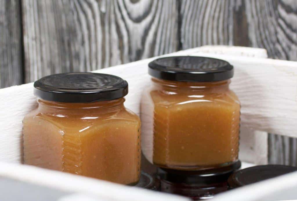 applesauce in jar