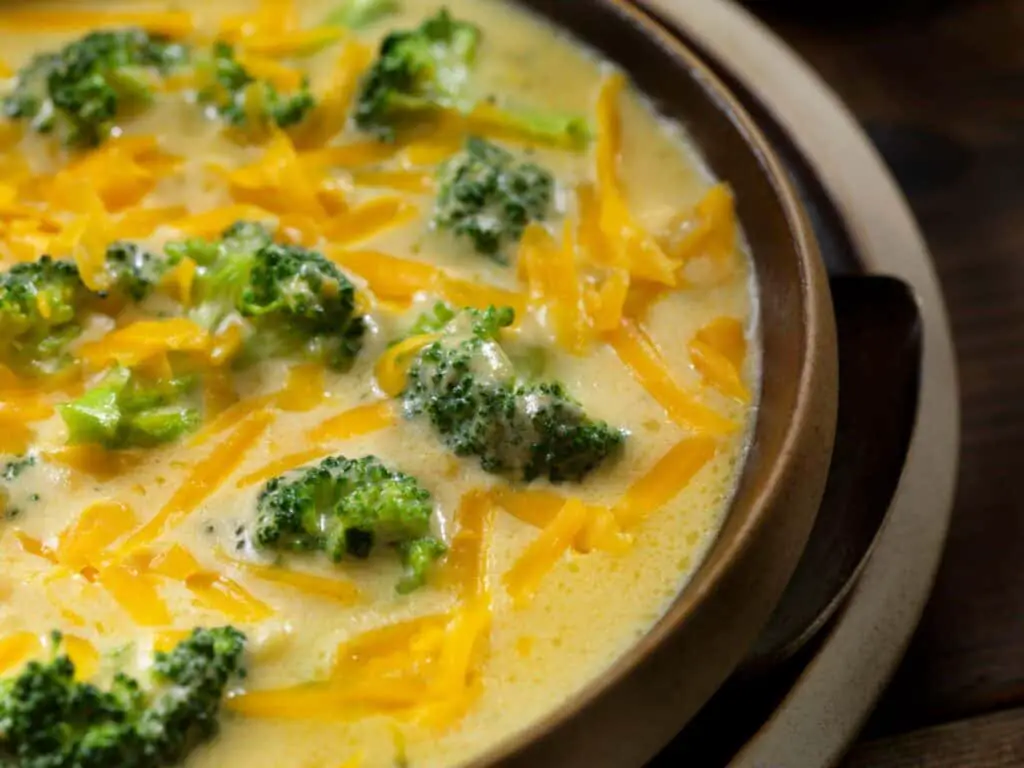 creamy broccoli and cheddar soup with crusty bread 2