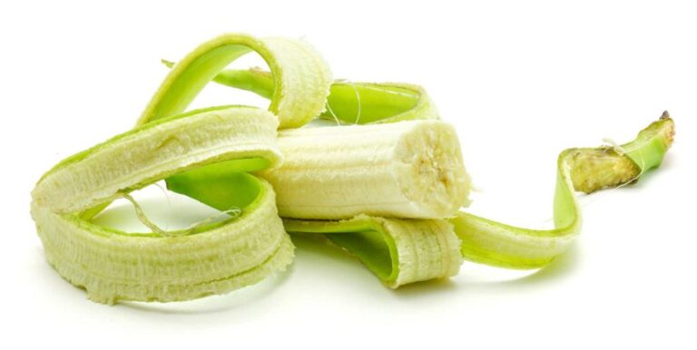 Can You Eat Plantain Skin? Is Plantain Peel Edible and Safe to Eat?