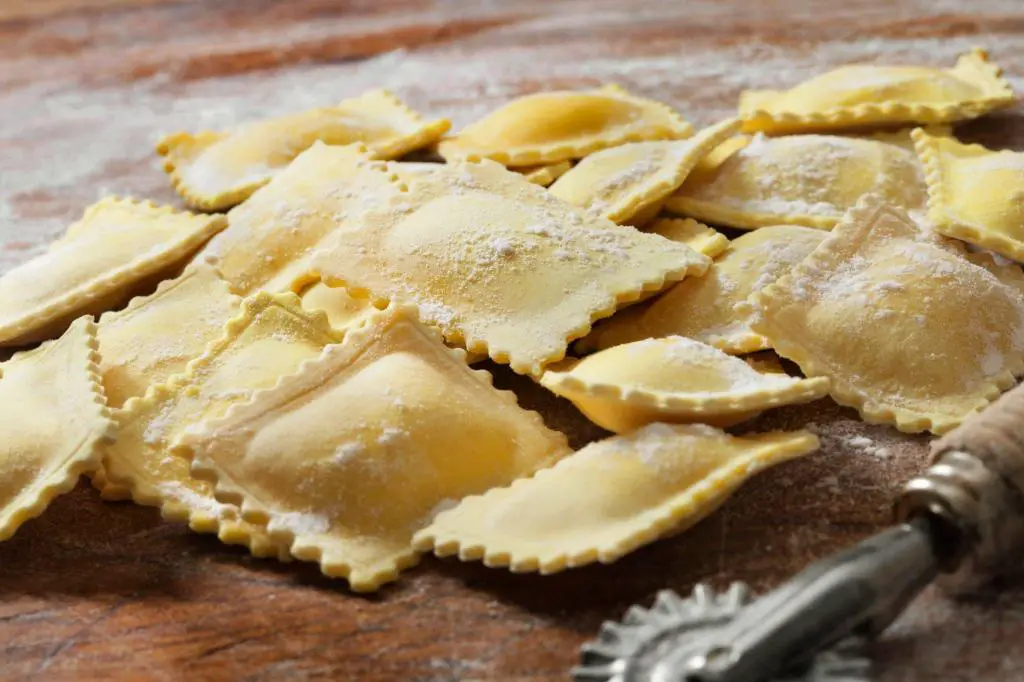 fresh made cheese ravioli