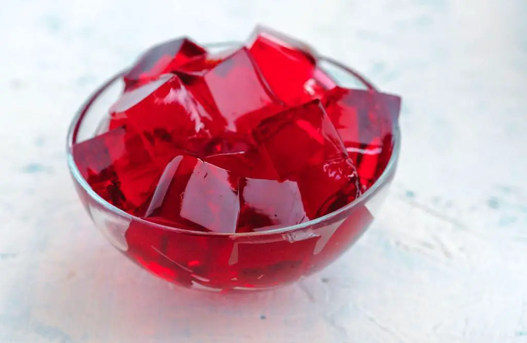 red jelly cubes