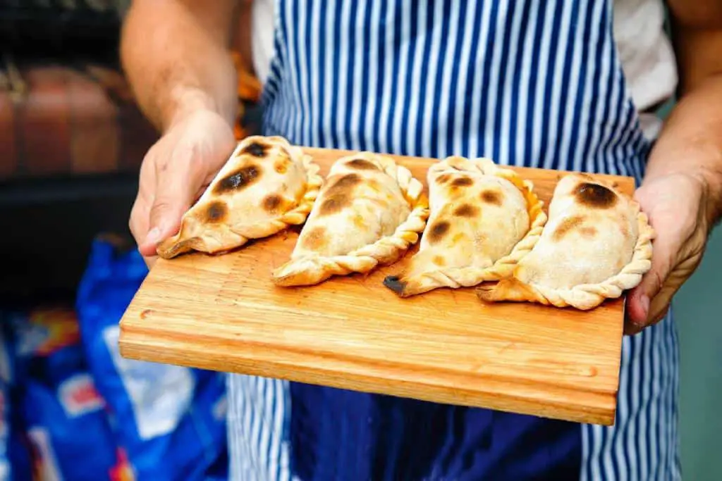 baked empanadas tucumanas