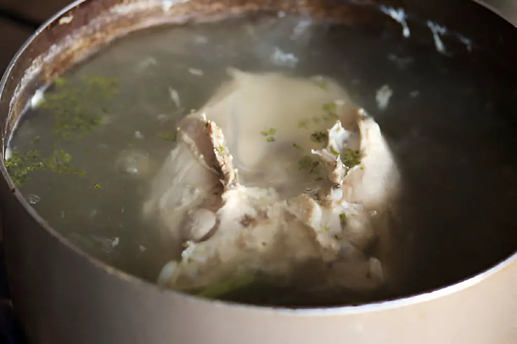 cooking chicken bone soup