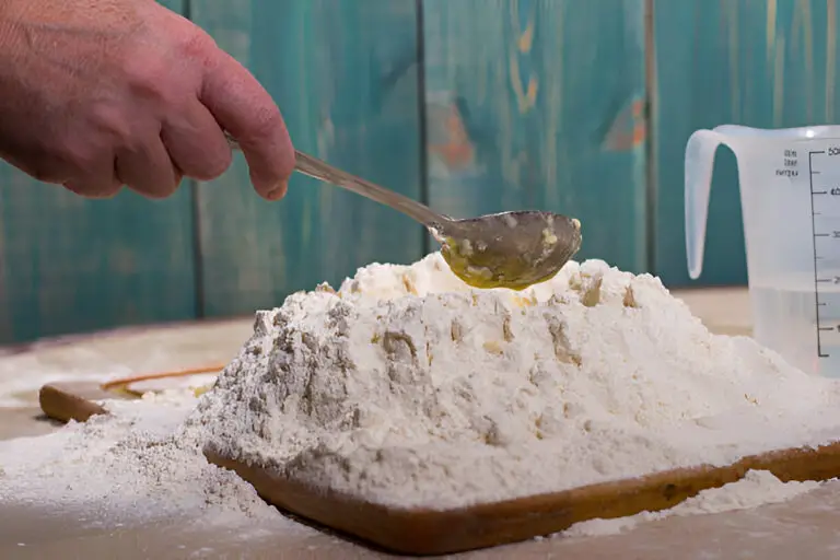 Why Spooning and Leveling All-Purpose Flour Makes All the Difference