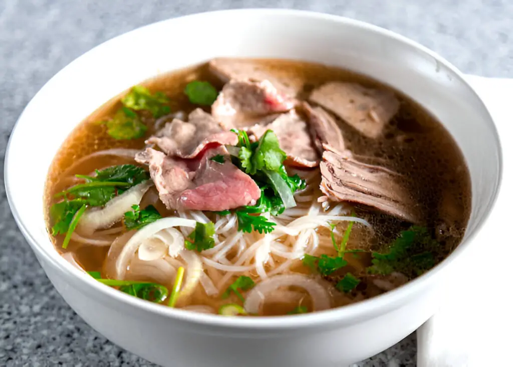 pho with meat