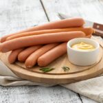 frankfurter sausages with mustard