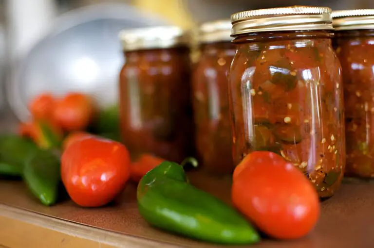 canned spicy mexican salsa
