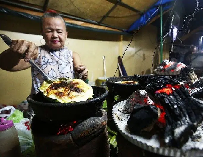 cook bibingka skillet